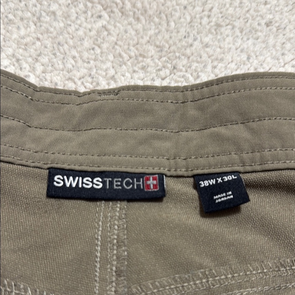 Swiss Tech Green Cargo Pants Durable Cotton Blend - Picture 2 of 3